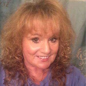 Meet your Posher, Lesa